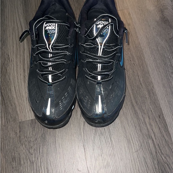 Men’s and women’s - Picture 9 of 10